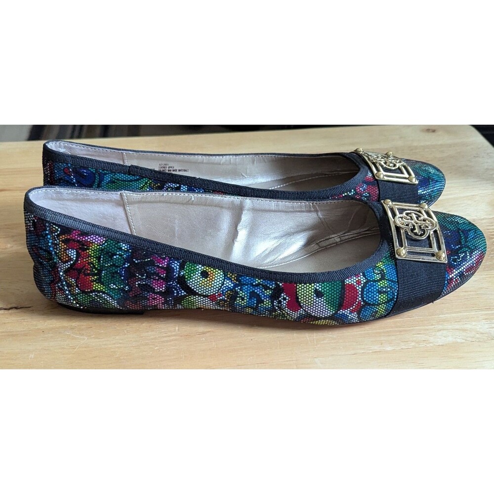 Isola Flats Colorful Graffiti Print Women’s Dress Slip On Shoes Size 10 - Picture 3 of 8